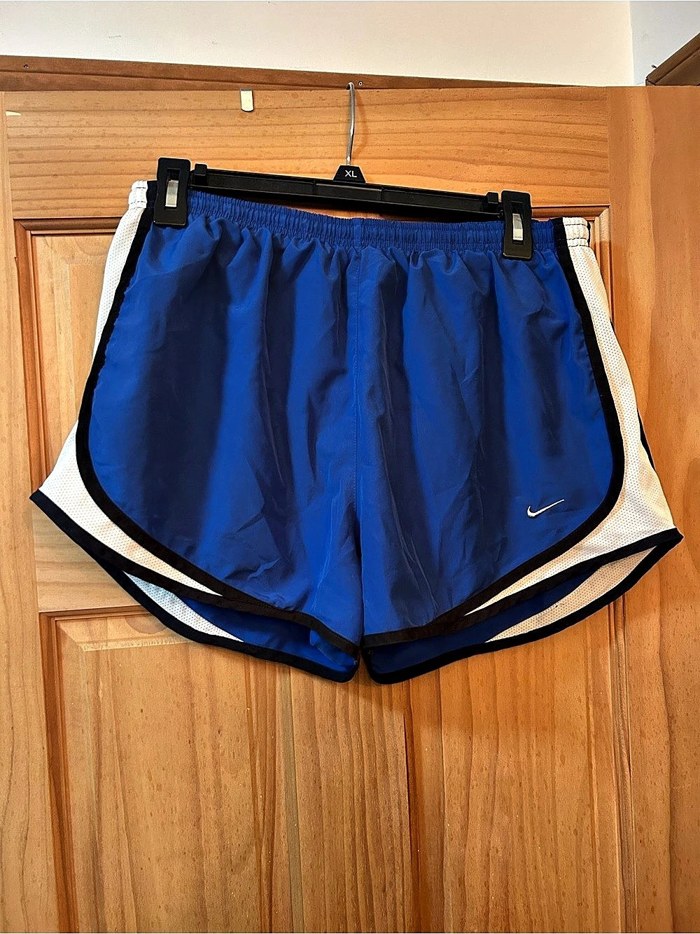 Nike Dri-FIT Tempo Running Shorts Color Block Blue & White Largw